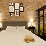 Stylish Flat In The Heart Of Historical Center * Timişoara