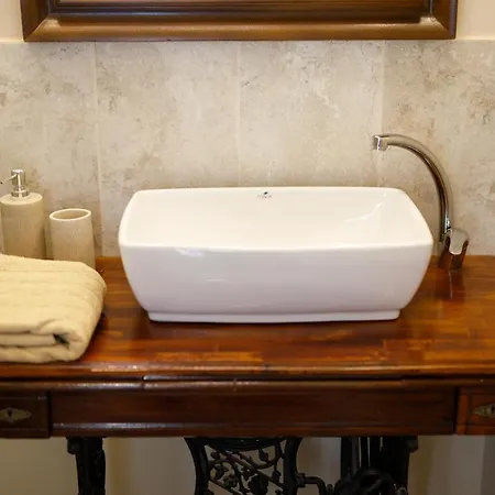 Appartement Stylish Flat In The Heart Of Historical Center